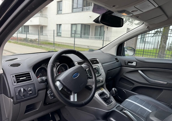 Ford Kuga cena 32900 przebieg: 215040, rok produkcji 2008 z Ujazd małe 191